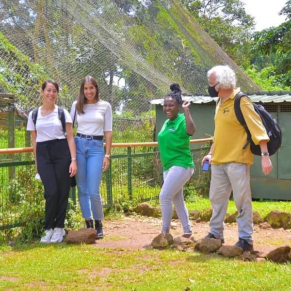 Advantages Of Sole Safari And Group Safari In Uganda